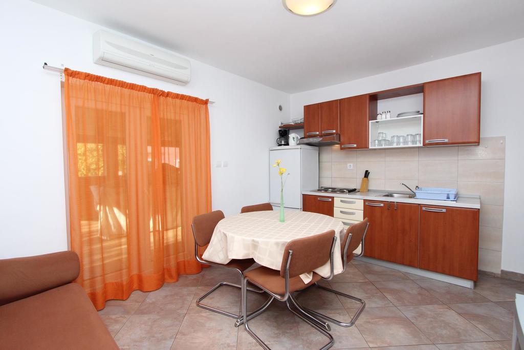 Apartments Sturago Ровинь Экстерьер фото